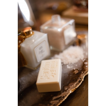 Sabonete em Barra Jardins da França 150g