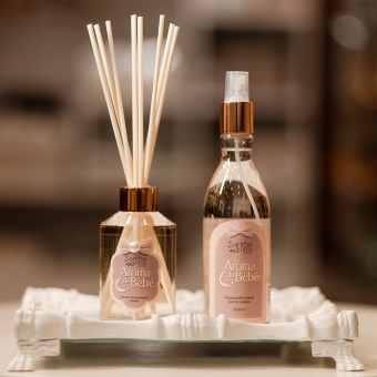 Água Perfumada para Roupas Aroma do Bebê 300ml
